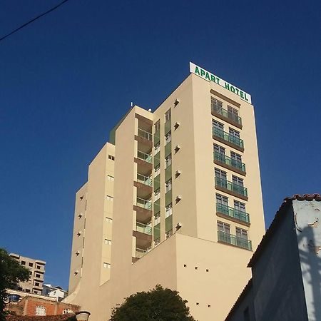 Manhattan Apart Hotel Caratinga Exterior foto